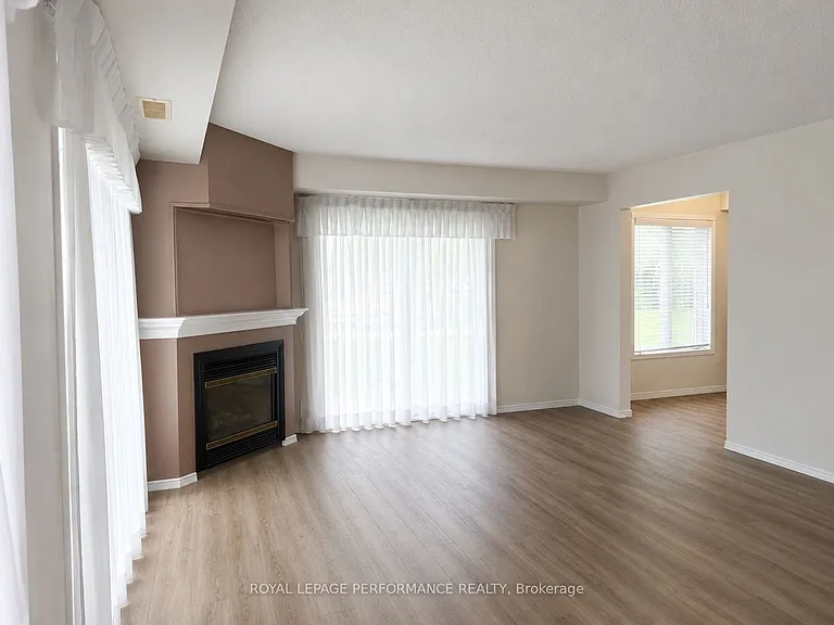 136 Edwards St #206 — Photo 11