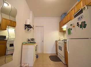 402 E 10th St #2A, New York, NY 10009