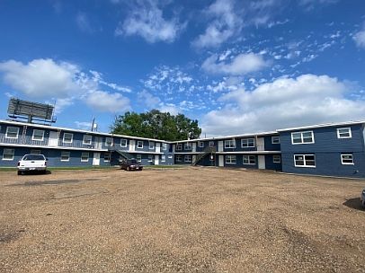 1st image of 724 Main St #6B