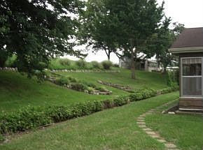 2nd image of 4709 Greenwood Dr