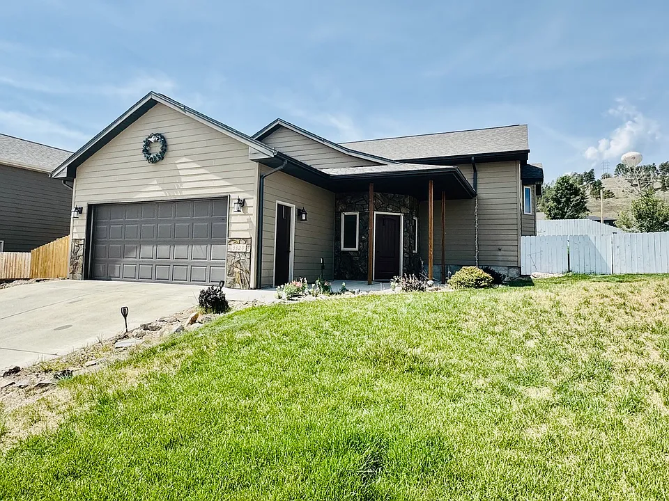3329 Joplin Ln