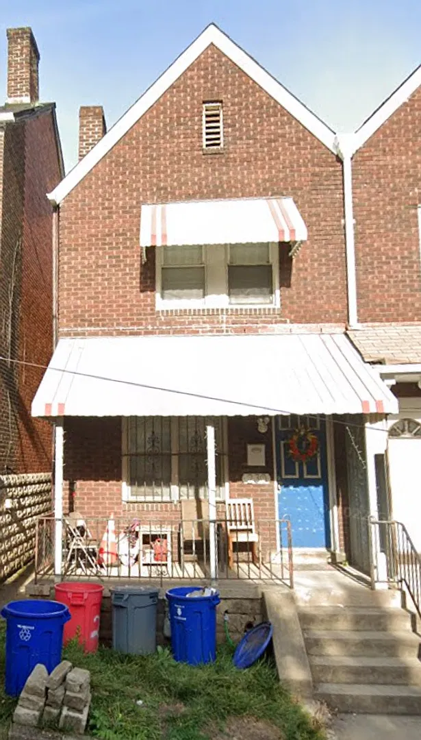 4bed/2bath House In Oakland! — Photo 1