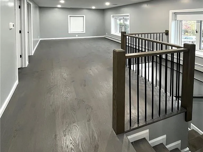 31 Riverside Ave — Photo 10