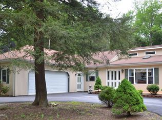 173 George Dr, Blakeslee, PA 18610