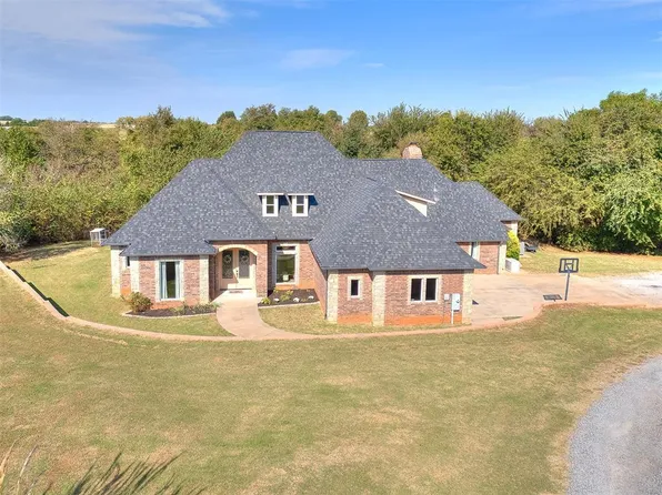 2203 NW 3rd St, Newcastle, OK 73065