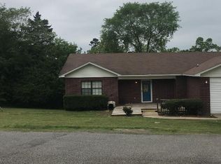 118 Birdsong Rd, Russellville, AR 72802