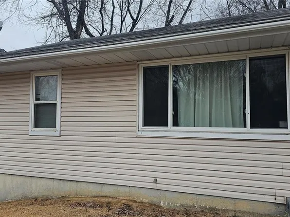 5932 Brand Ave, Saint Louis, MO 63135