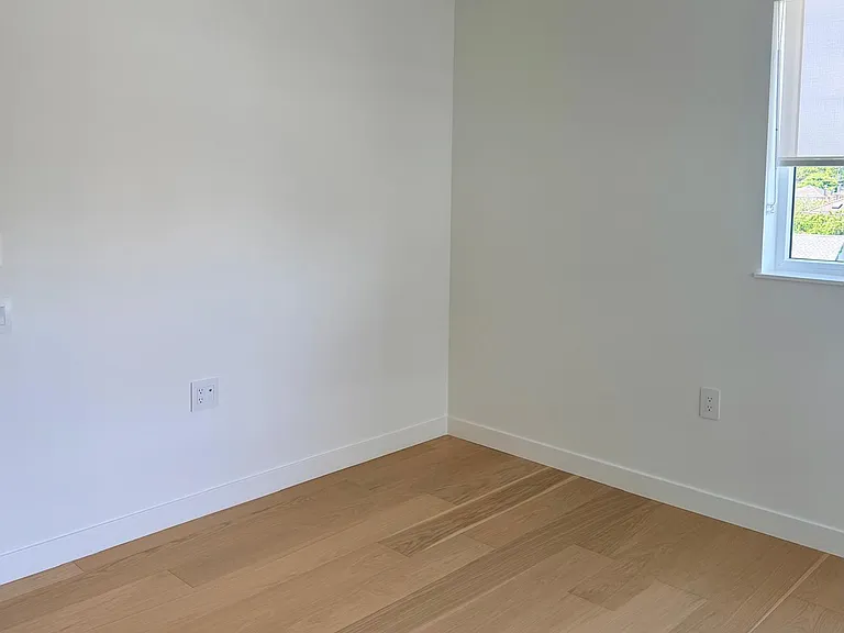8120 Oak St #405 — Photo 13