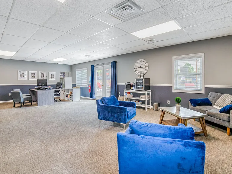 Applewood At The Cove Apartments — Photo 32