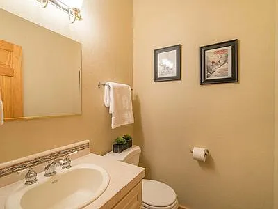 Powder room