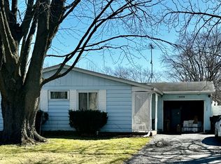 18605 W Judy Dr, Gurnee, IL 60031