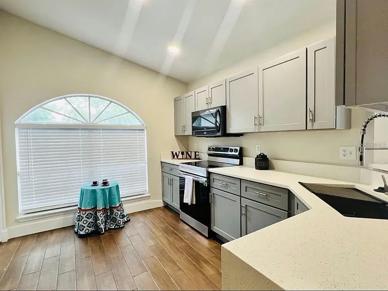 11810 Lark Song Loop — Photo 4