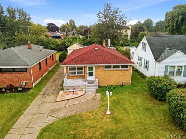 95 Argyle Ave, Amherst, NY 14226