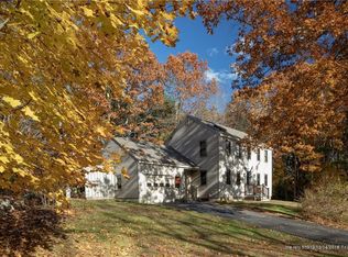 40 Harvest Ln, York, ME 03909