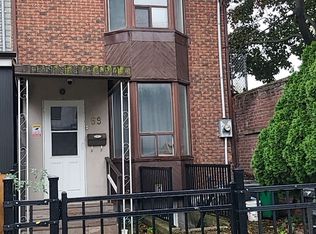 59 Oxford St, Toronto, ON M5T 1N8