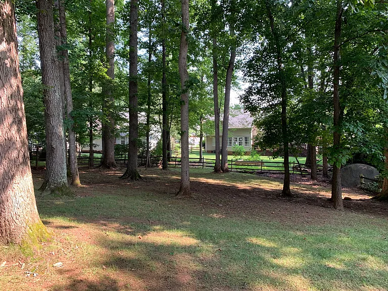 9033 Pennyhill Dr — Photo 11