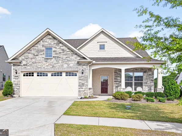 4961 Adler Ct, Hoschton, GA 30548