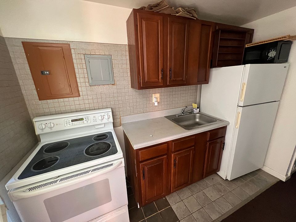 4004 Cole Blvd SE Washington DC Zillow