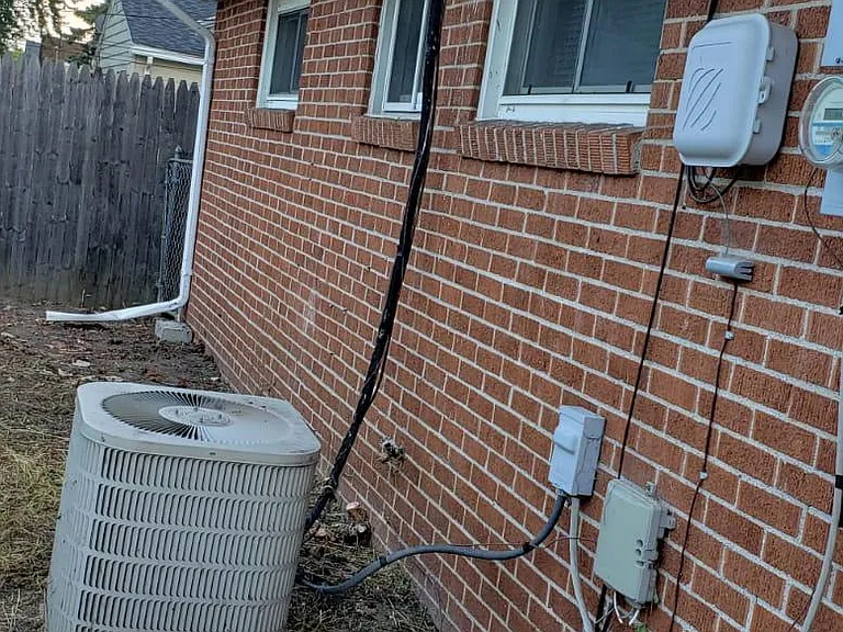 26236 Clancy St — Photo 5