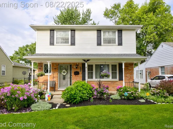 2375 Cummings Ave, Berkley, MI 48072