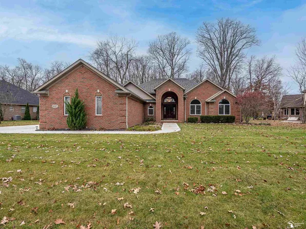 8327 Heartwood Dr, Newport, MI 48166