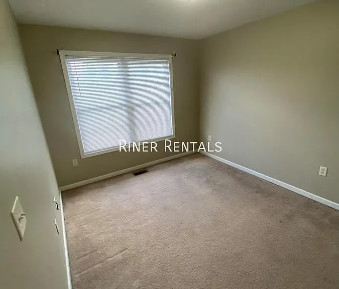 1411 Natural Spring Ln — Photo 19