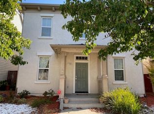 1120 Cottage Ln, Hercules, CA 94547