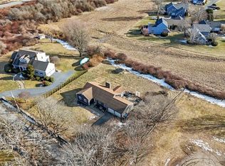 317 Berkeley Ave, Middletown, RI 02842