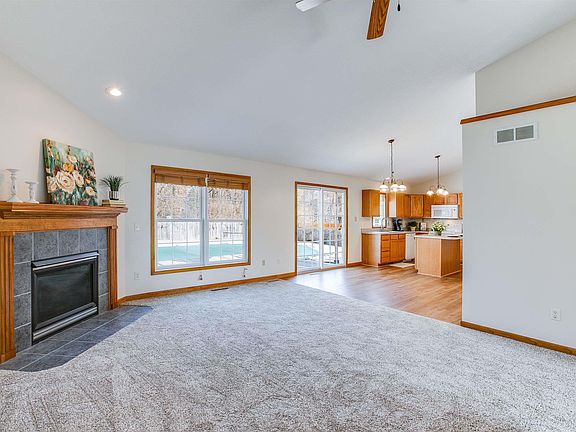 5th image of 10881 Golden Pheasant Dr