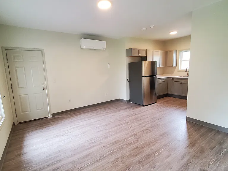 45 Main St #2-F — Photo 3