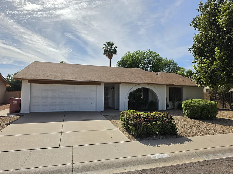 11158 N 107th Way — Photo 1