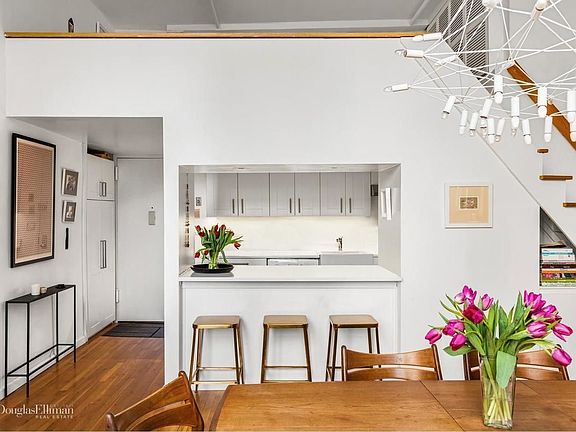 3rd image of 66 Crosby St APT 5F