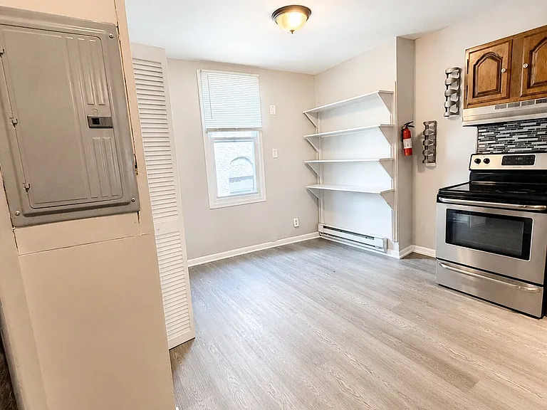 1905 Federal St #2 — Photo 11