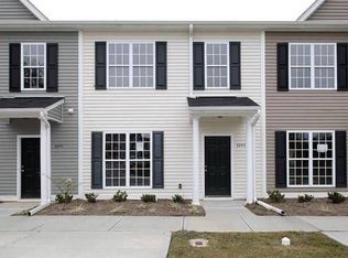 3243 Ivy Wood Ln, Durham, NC 27703