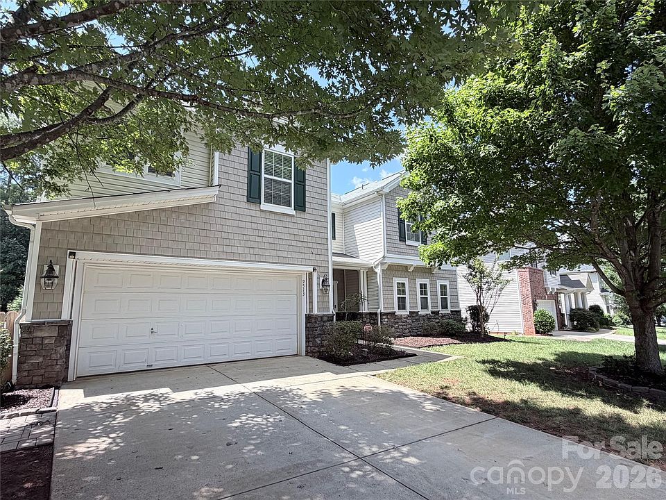2nd image of 9513 Seamill Rd