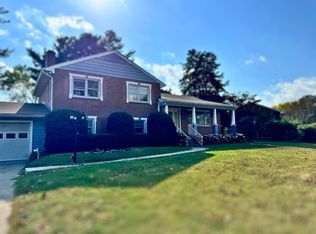 7477 Ridge View Rd, Mechanicsville, VA 23111