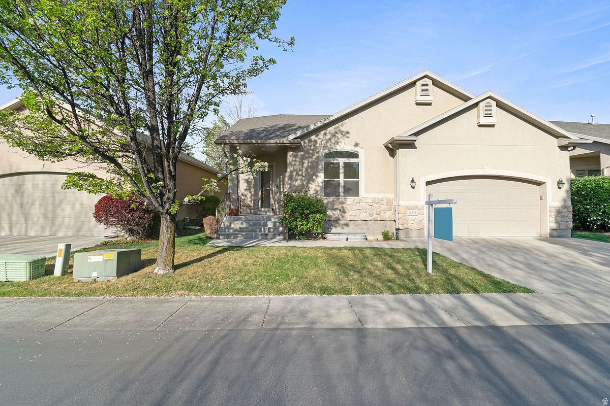ゆ ‪‪❤︎‬ 10956 SW Bretton Ct, Tigard, OR 97224 | Zillow