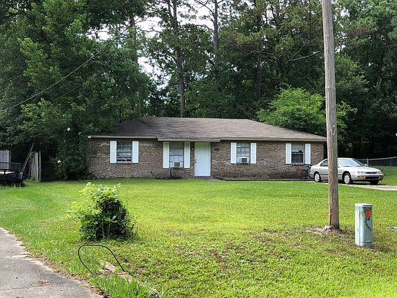 2nd image of 5636 Doonesbury Way