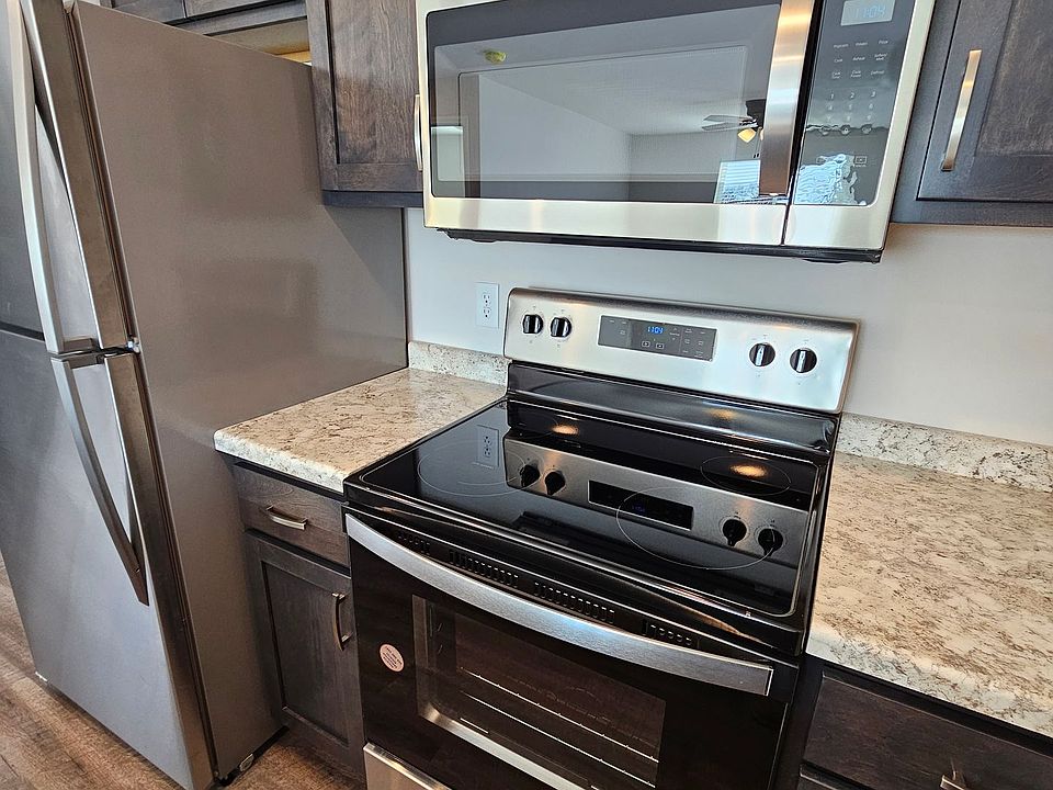 1st image of 1100 W Marion St #110
