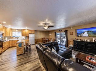 2524 Elwood Ave, South Lake Tahoe, CA 96150