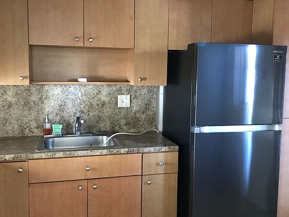 5th image of 18900 NE 3ra Ct