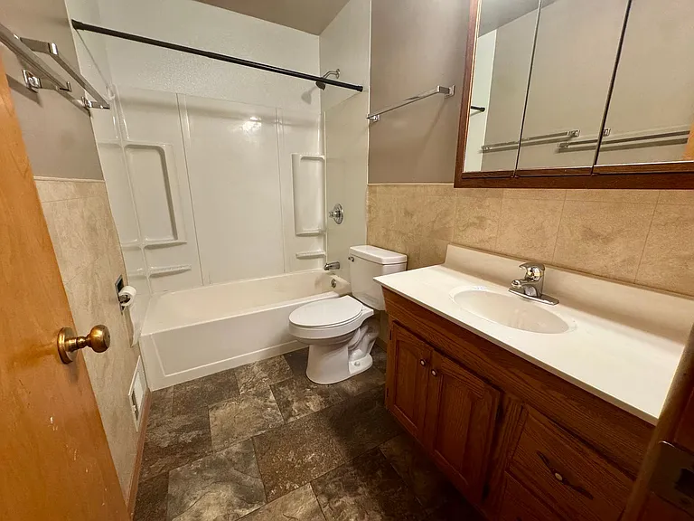 1716 Porter Ave — Photo 7