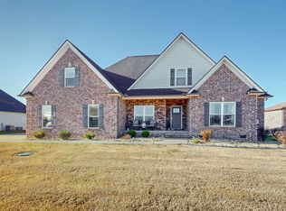 1558 N Side Dr, Murfreesboro, TN 37130