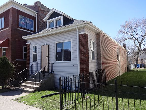 3rd image of 7208 S Woodlawn Ave