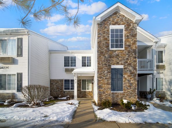 2427 Silverstone Dr #2427