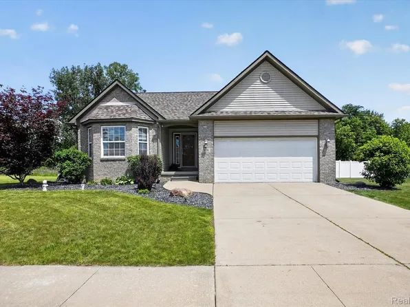 319 Pauline Pass, Linden, MI 48451