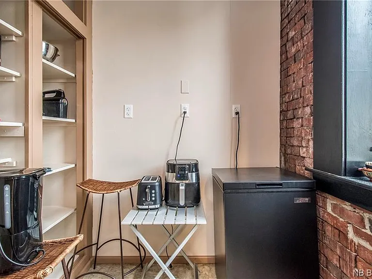 70 Orange St — Photo 16