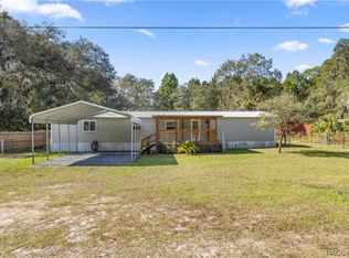 30 Pine St, Inglis, FL 34449