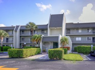 4080 Tivoli Ct APT 303, Lake Worth, FL 33467
