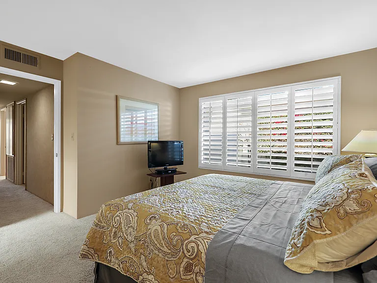 11 Ronda Dr — Photo 18